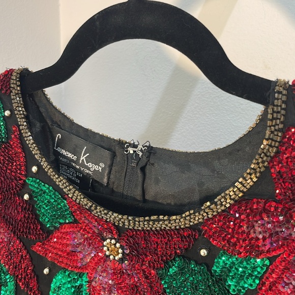 GORGEOUS Vintage Laurence Kazar formal sequined and beaded top. - Picture 4 of 9